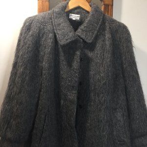 INTERNATIONAL FASHION VINTAGE MOHAIR COAT